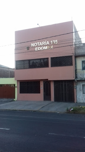 Notaria 135