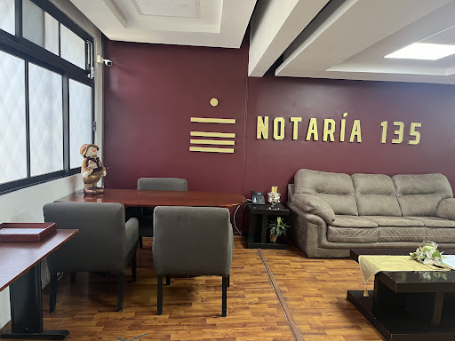 Notaria 135