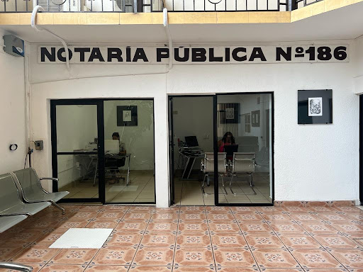 Notaría Pública 186