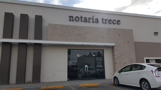 Notaría Pública No. 13